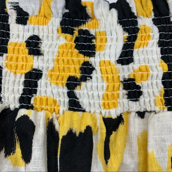 Who What Wear Linen Graphic Cat Smocked Off The Shoulder Short Sleeve Blouse Nwt - Picture 5 of 16